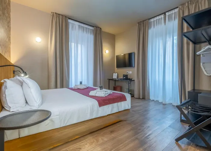 Ht Maximus 4* Ρώμη